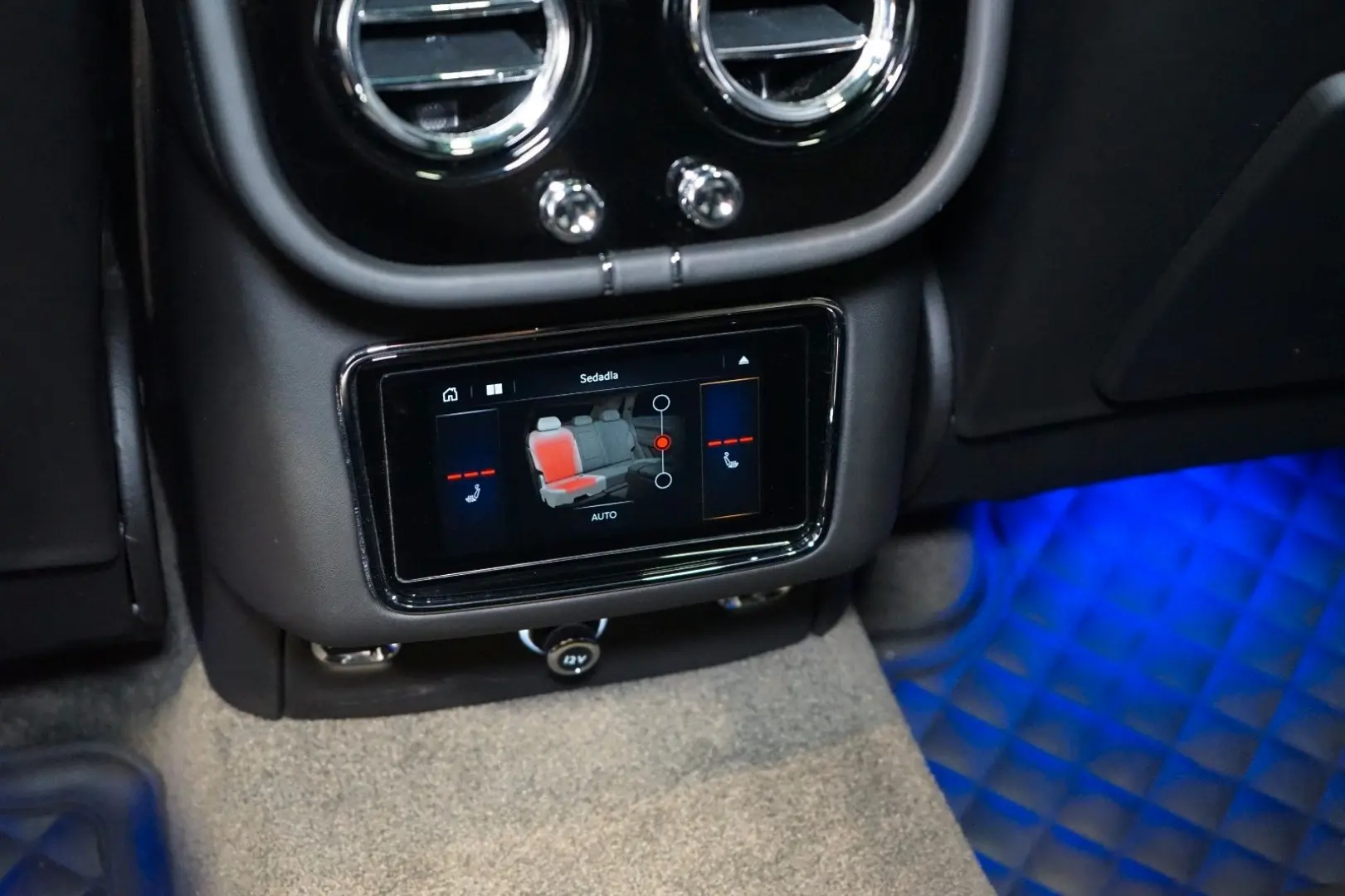 Bentayga*V8*NAIM*360*NIGHT*MATRIX*157.851€NETTO