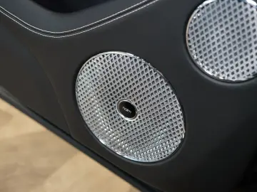 Bentayga*V8*NAIM*360*NIGHT*MATRIX*157.851€NETTO