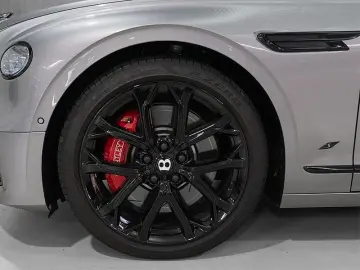 Flying Spur S Hybrid *NAIM*