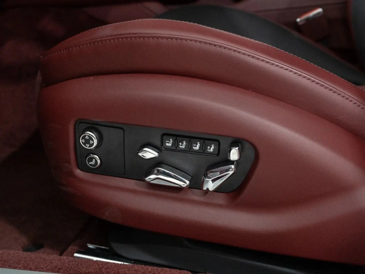 Flying Spur S Hybrid *NAIM*