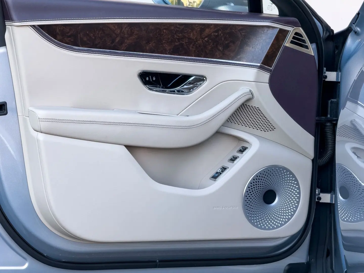 Flying Spur Hybrid