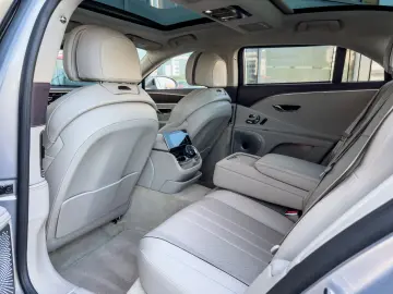 Flying Spur Hybrid