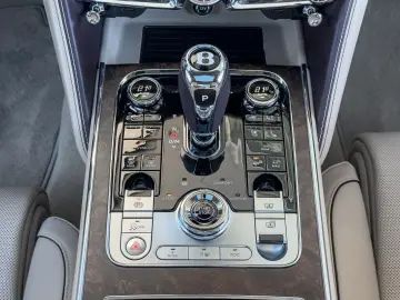 Flying Spur Hybrid