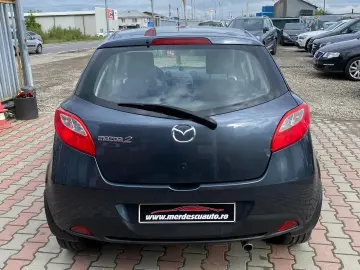 Mazda 2 an 2009 benzina 1.3jmzde14l