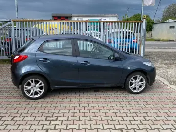 Mazda 2 an 2009 benzina 1.3jmzde14l