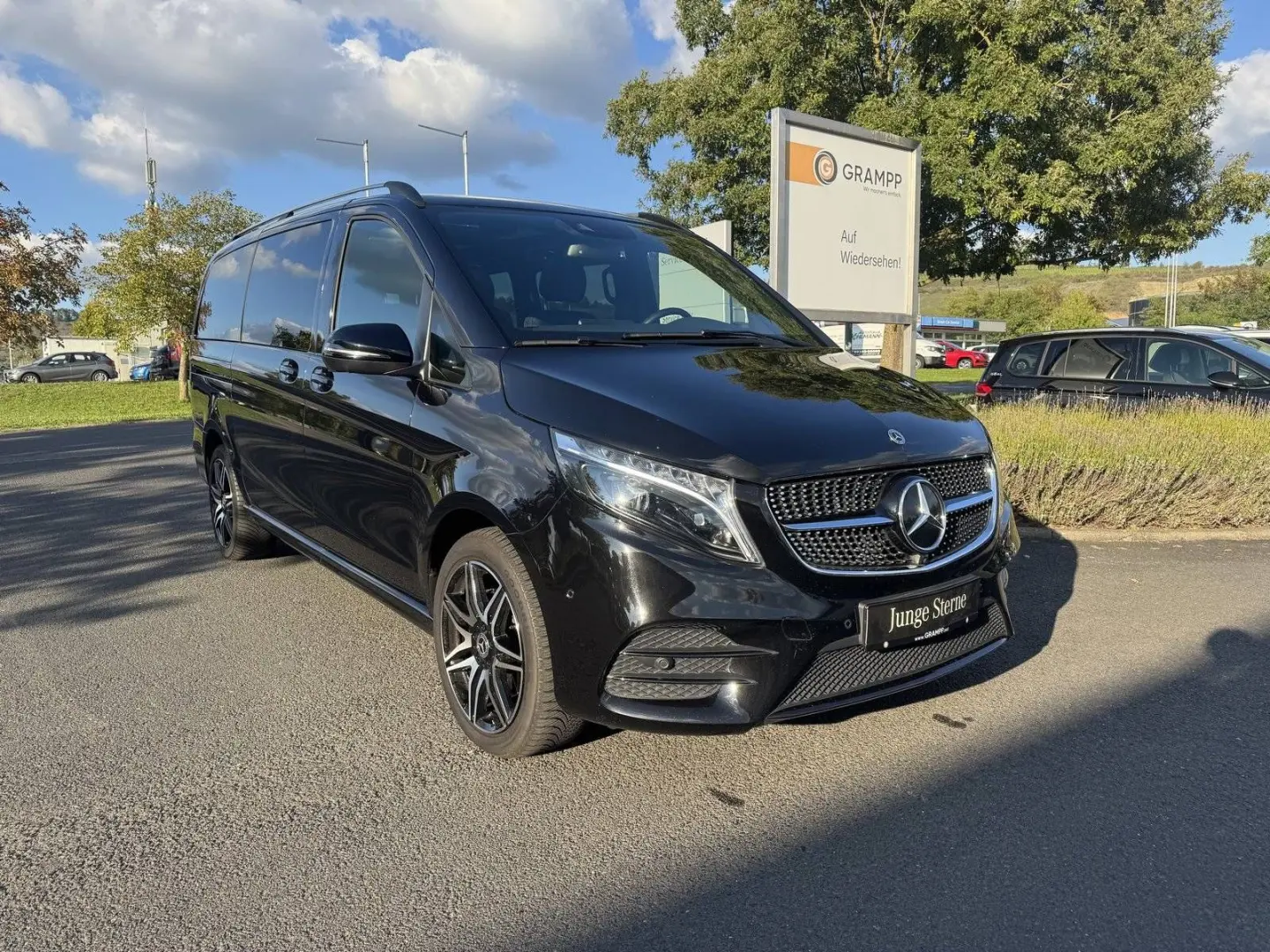 V 300d 4matic AVA AMG*PANO*DISTRONIC*STANDH.*360