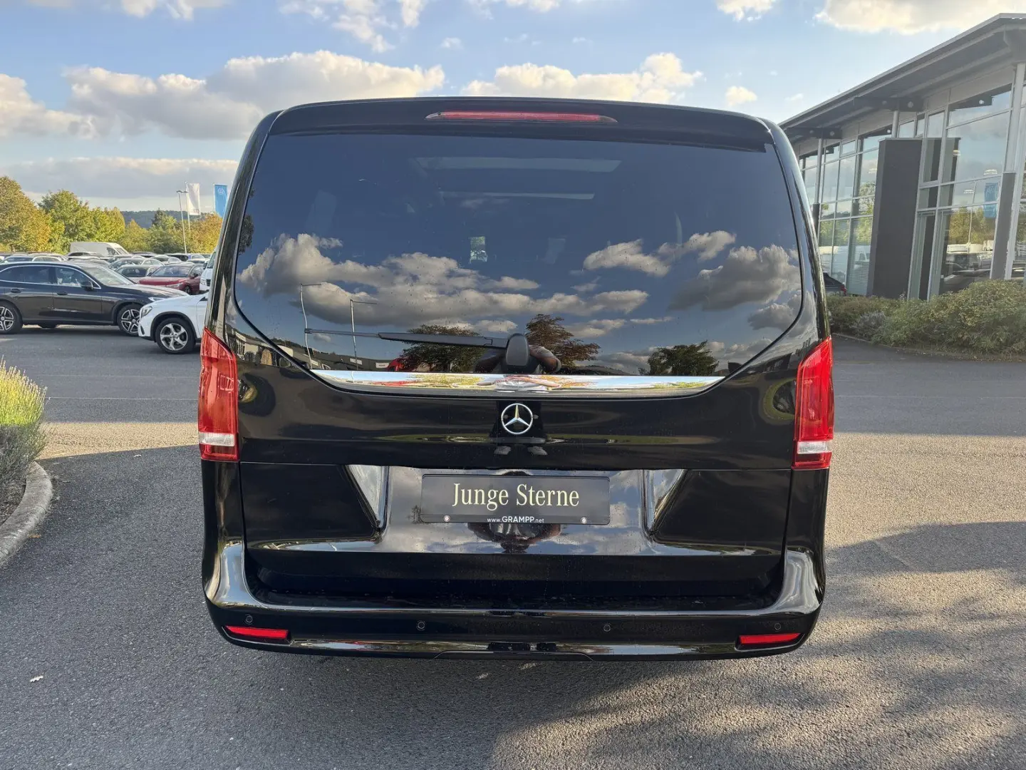 V 300d 4matic AVA AMG*PANO*DISTRONIC*STANDH.*360