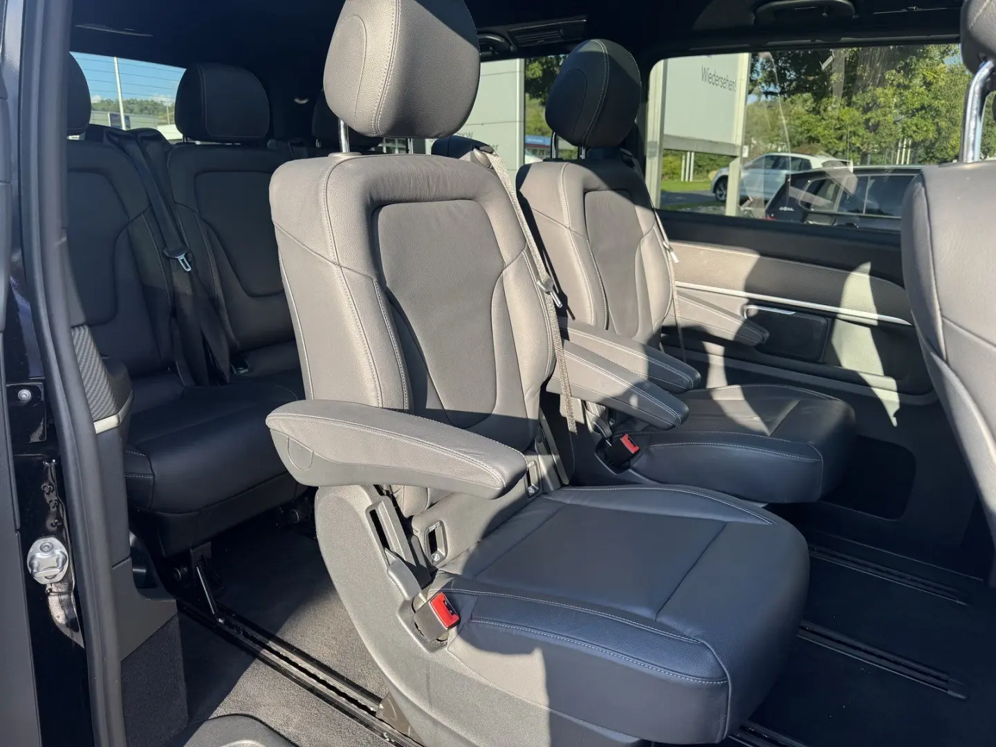 V 300d 4matic AVA AMG*PANO*DISTRONIC*STANDH.*360
