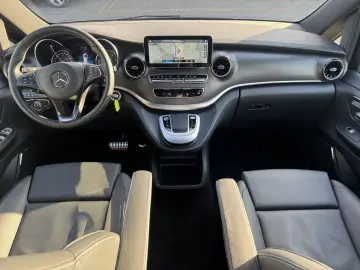 V 300d 4matic AVA AMG*PANO*DISTRONIC*STANDH.*360