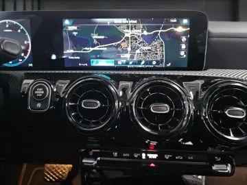 A 180 d LIMOUSINE +KAM.+MBUX+LED+TEMPOMAT+TOTW.