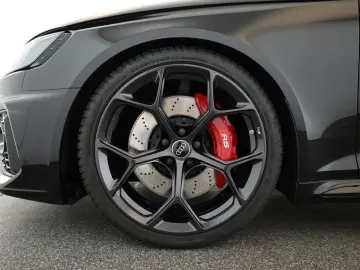 RS4 Avant competition+ Matrix Pano Nav BangO Kam
