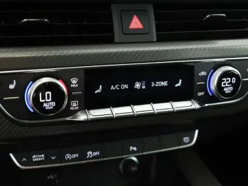 RS4 Avant competition+ Matrix Pano Nav BangO Kam