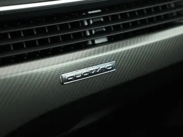 RS4 Avant competition+ Matrix Pano Nav BangO Kam