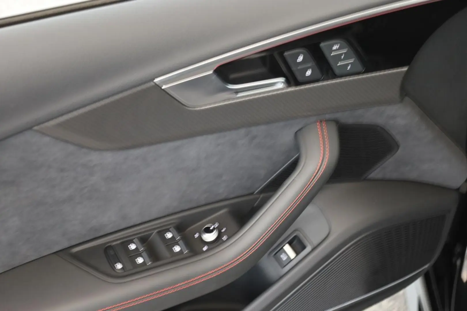 RS4 Avant competition+ Matrix Pano Nav BangO Kam