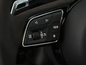 RS4 Avant competition+ Matrix Pano Nav BangO Kam