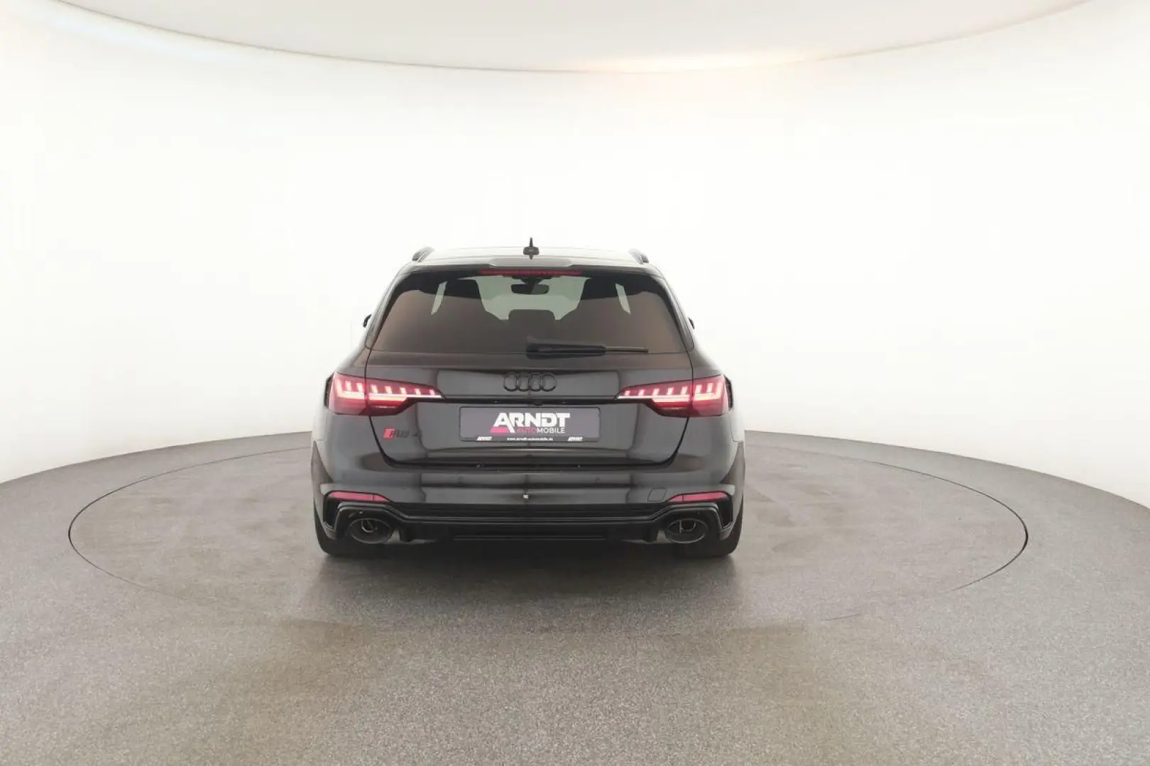 RS4 Avant competition+ Matrix Pano Nav BangO Kam