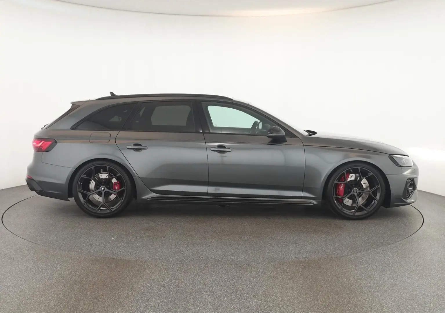 RS4 Avant competition+ Matrix Pano Nav BangO Kam