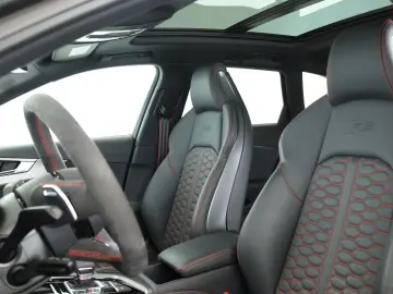 RS4 Avant competition+ Matrix Pano Nav BangO Kam