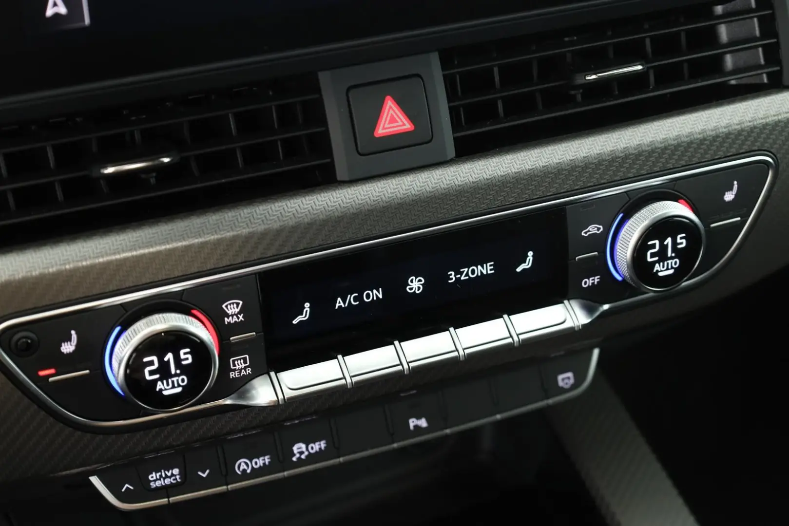 RS4 Avant competition+ Matrix Pano Nav BangO Kam