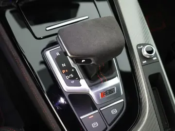 RS4 Avant competition+ Matrix Pano Nav BangO Kam