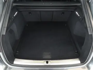 RS4 Avant competition+ Matrix Pano Nav BangO Kam