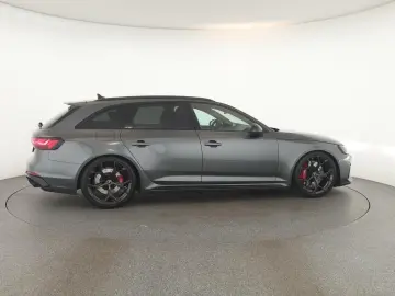 RS4 Avant competition+ Matrix Pano Nav BangO Kam