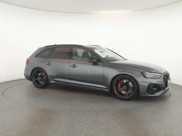 RS4 Avant competition+ Matrix Pano Nav BangO Kam