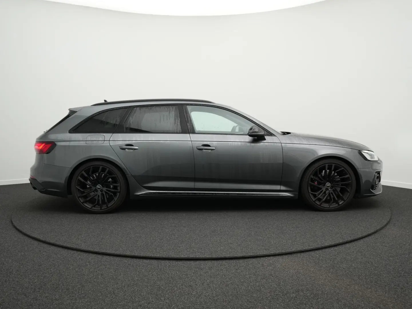 RS 4 Avant 2.9 TFSI qu. LP101k*280km/h*AHK*20''*