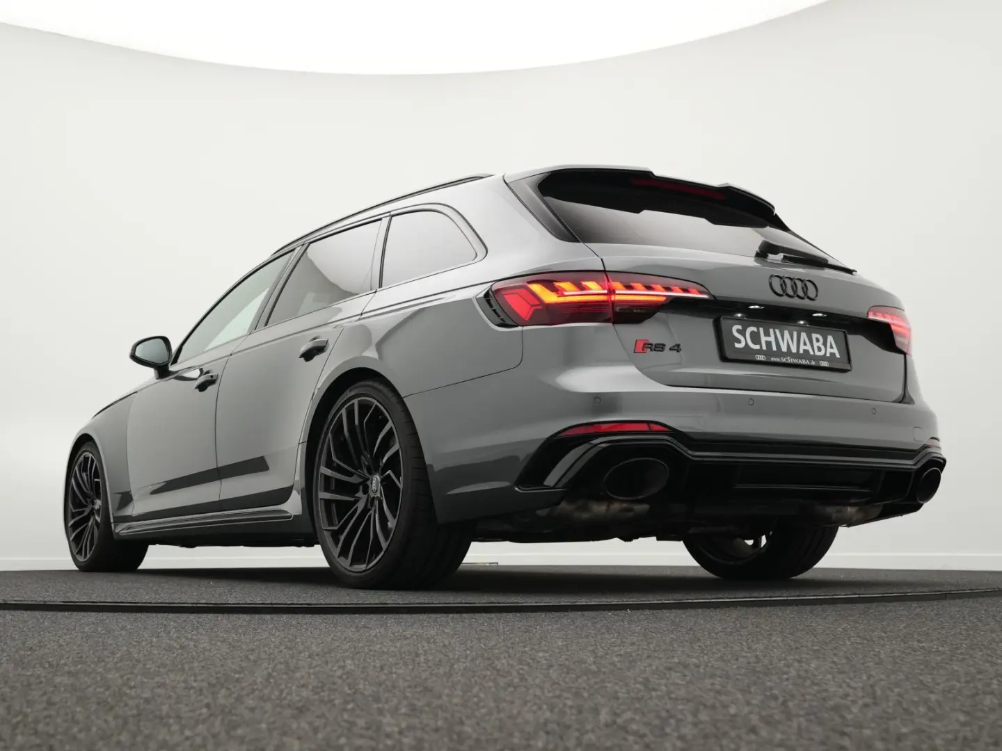 RS 4 Avant 2.9 TFSI qu. LP101k*280km/h*AHK*20''*