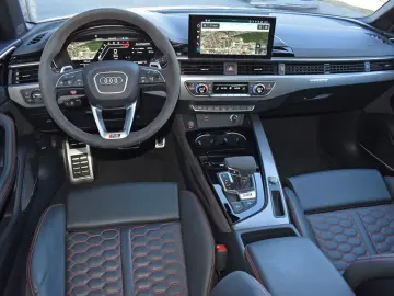 RS 4 Avant 2.9 TFSI qu. *Pano*Matrix*HuD*360°*