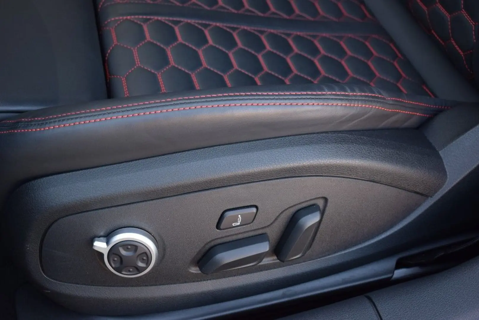 RS 4 Avant 2.9 TFSI qu. *Pano*Matrix*HuD*360°*