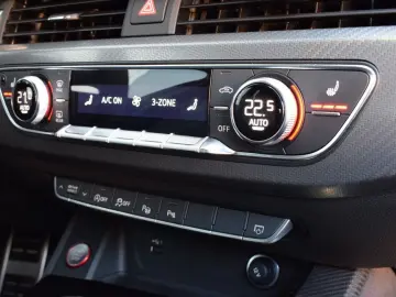 RS 4 Avant 2.9 TFSI qu. *Pano*Matrix*HuD*360°*