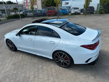 Mercedes-Benz CLA 35 AMG 4Matic PANO*MULTIBEAM