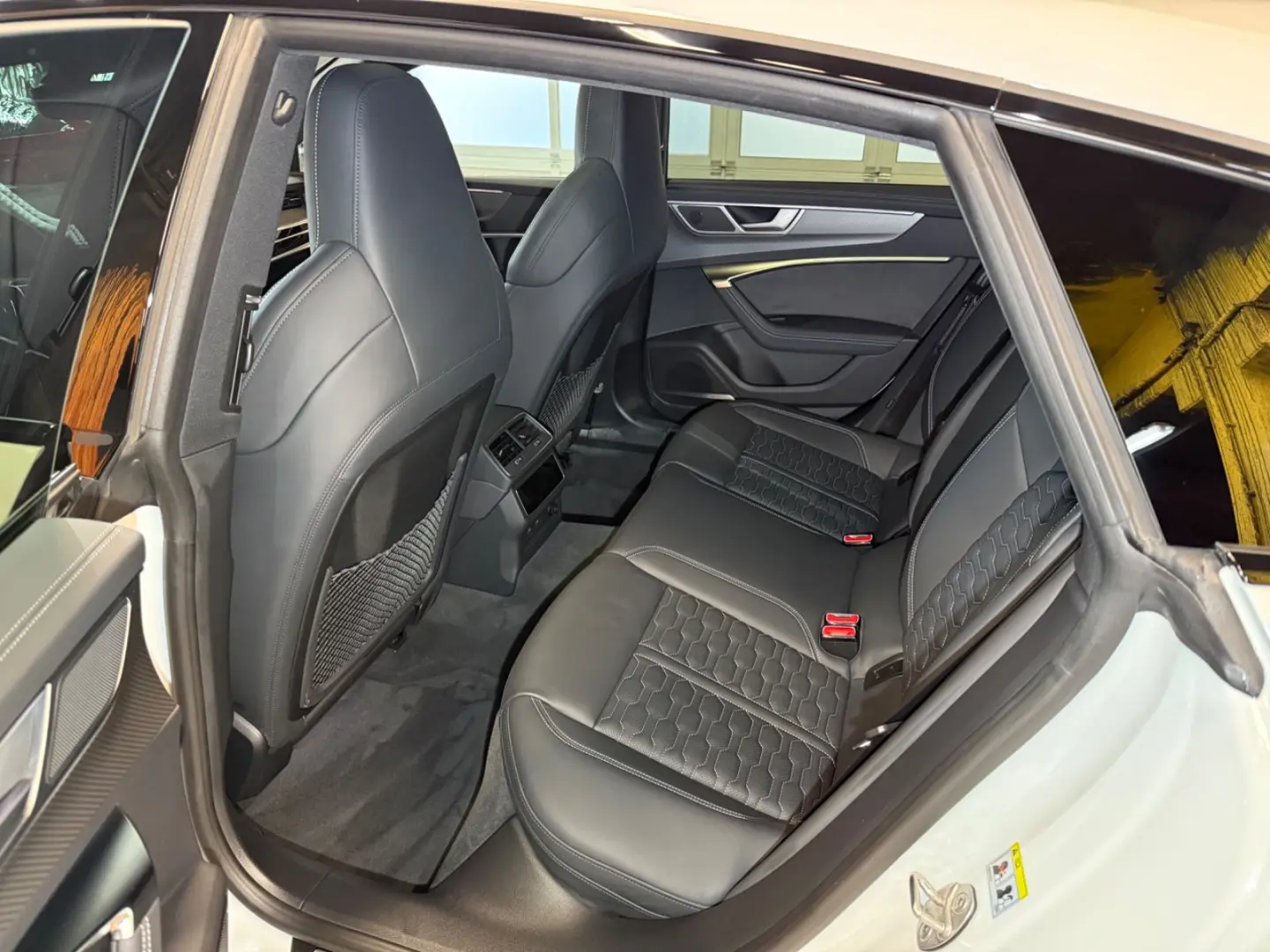 RS7 Sportback 4.0 TFSI quattro~HEAD-UP~PANO~MATR