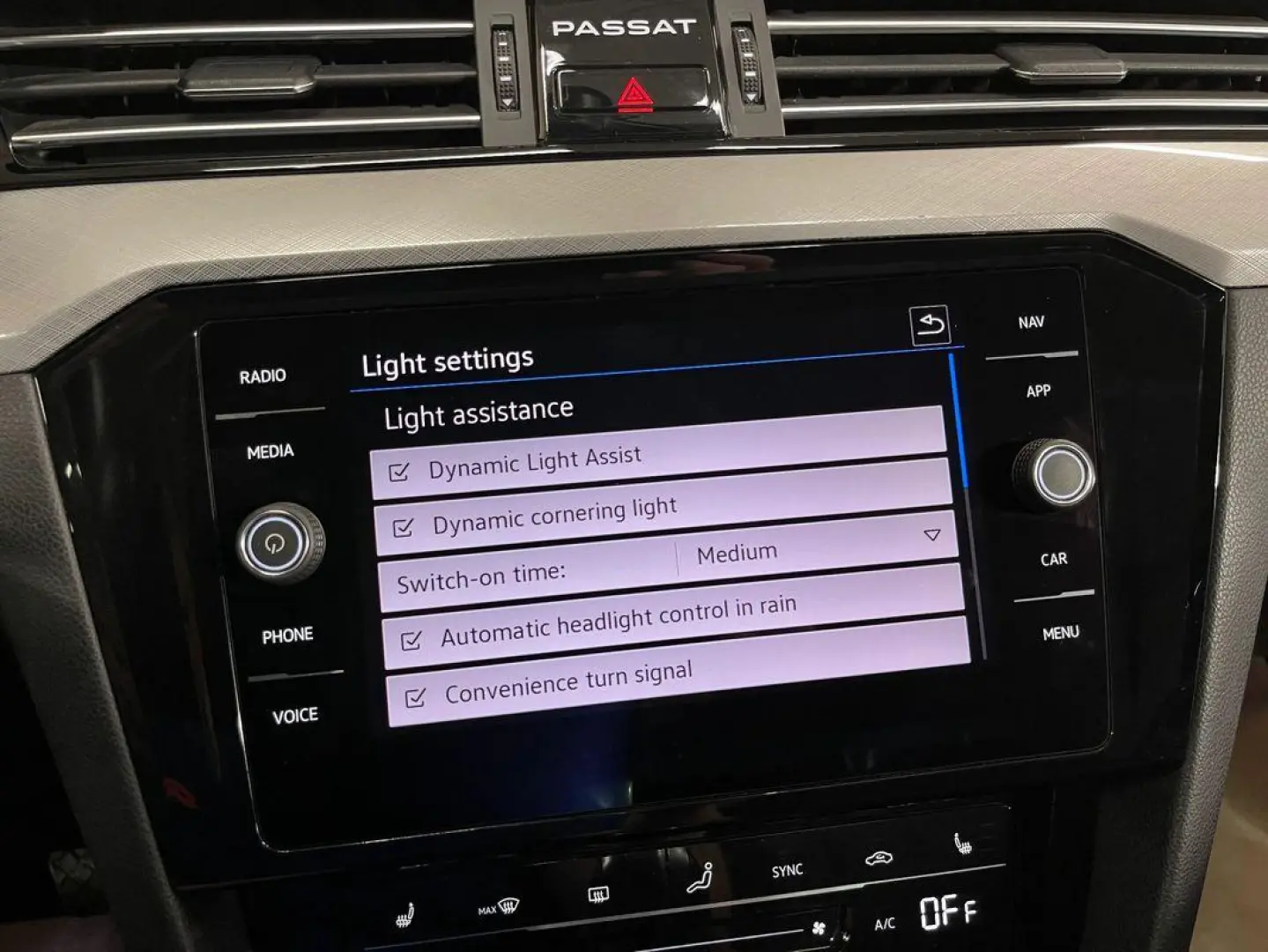 Volkswagen Passat