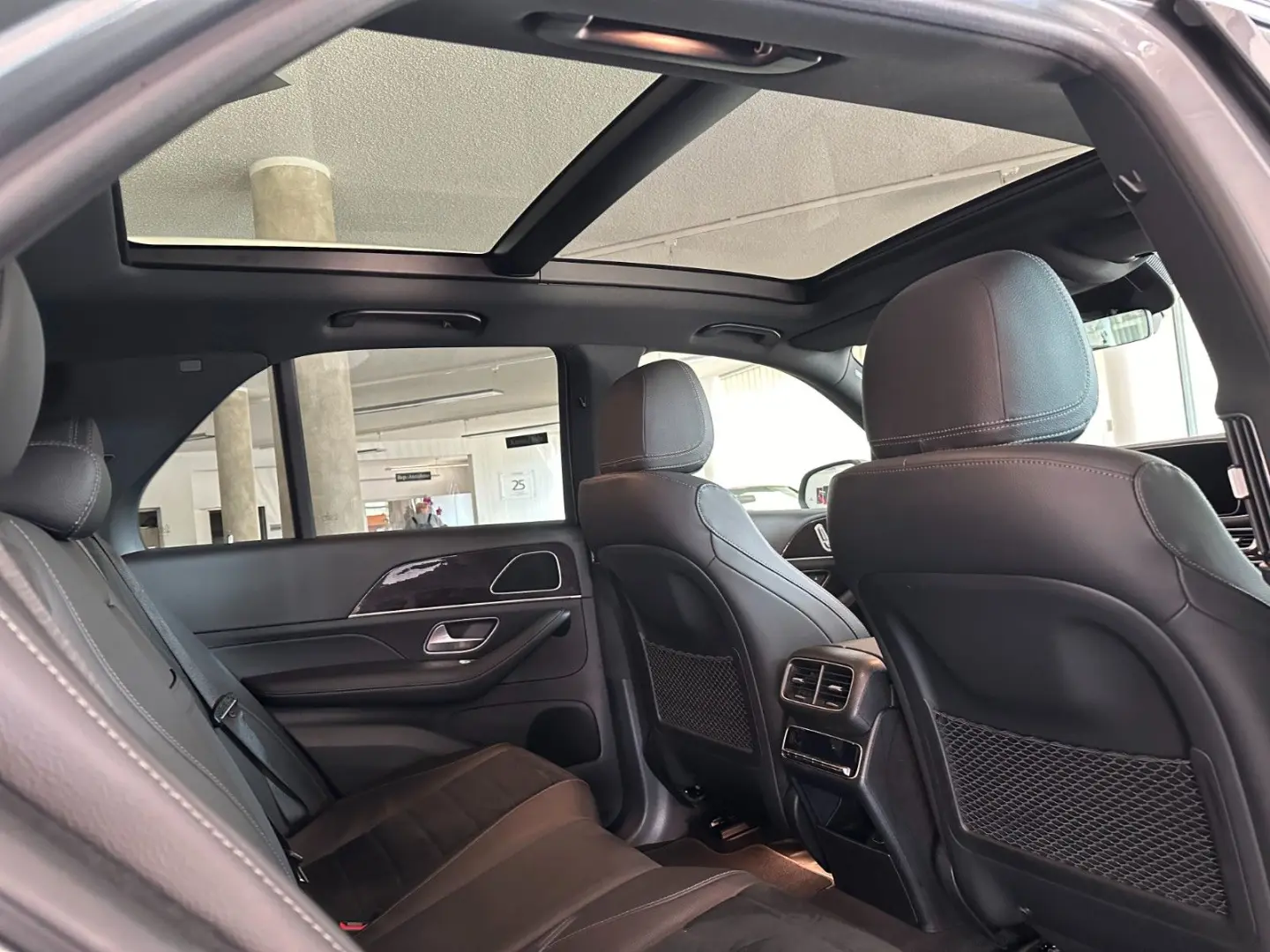 GLE 300 d 4-matic AMG/LED/AHK/Panoramadach