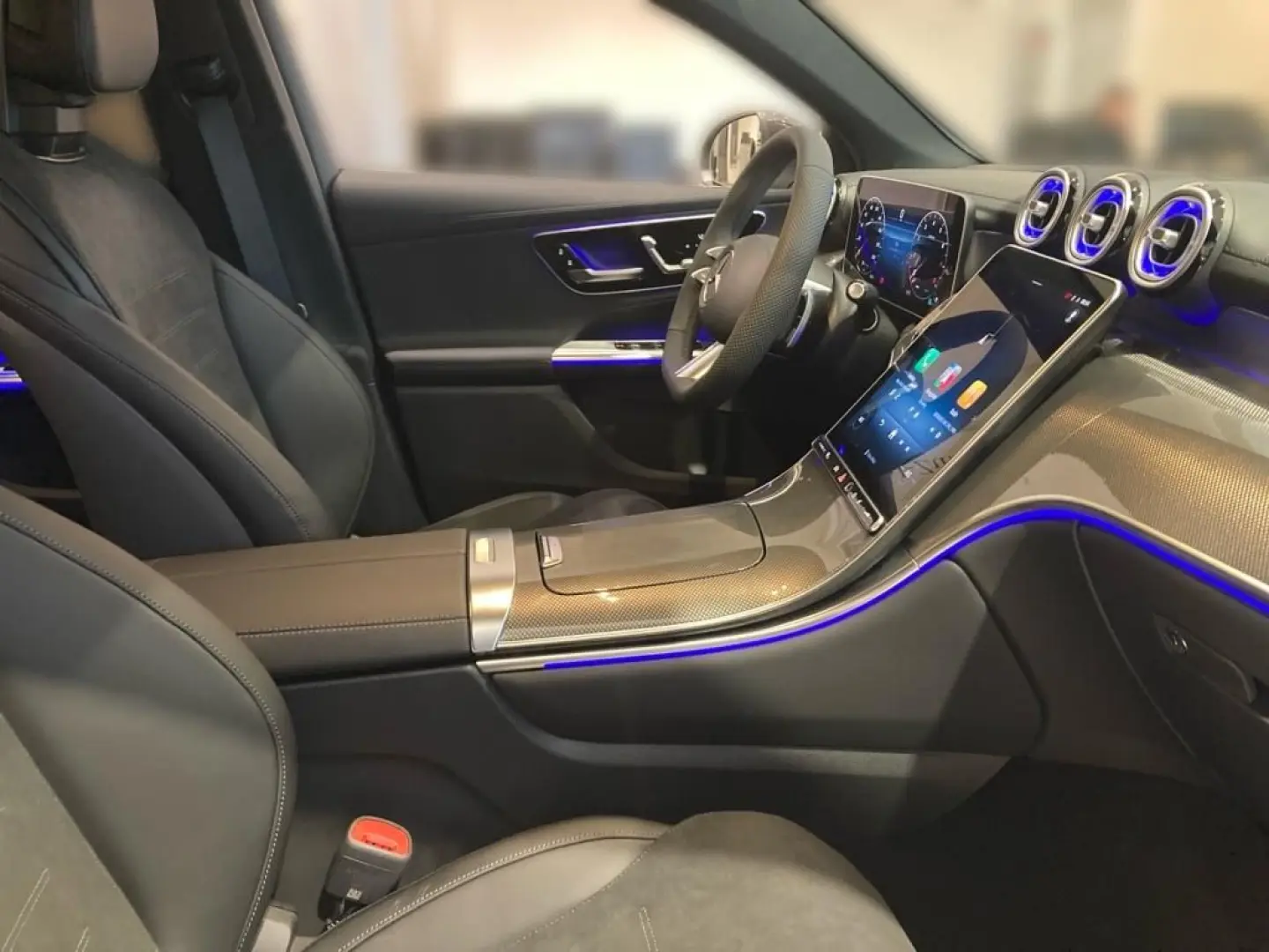 GLC 200 4M EDITION AMG-Line+AHK+DISTRONIC+Memory