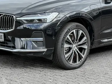 Volvo XC60 Inscription Recharge Plug-In Hybrid AWD T8
