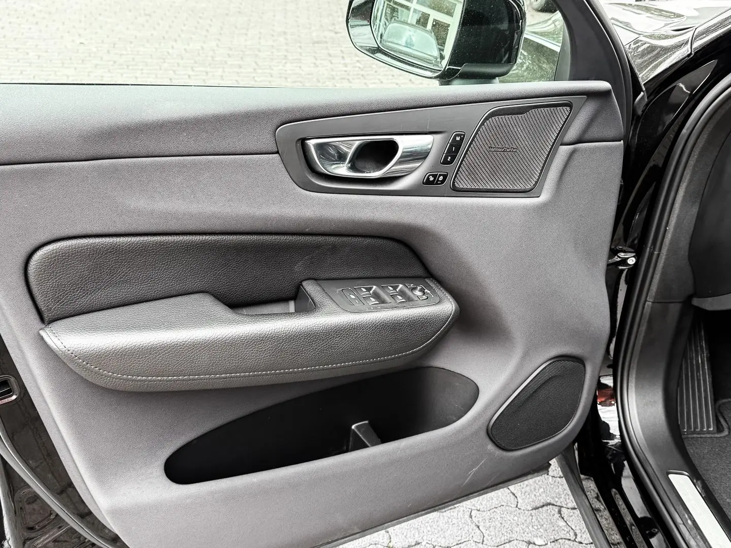 Volvo XC60 Inscription Recharge Plug-In Hybrid AWD T8