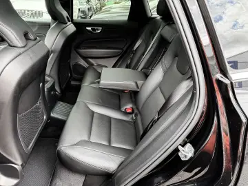 Volvo XC60 Inscription Recharge Plug-In Hybrid AWD T8