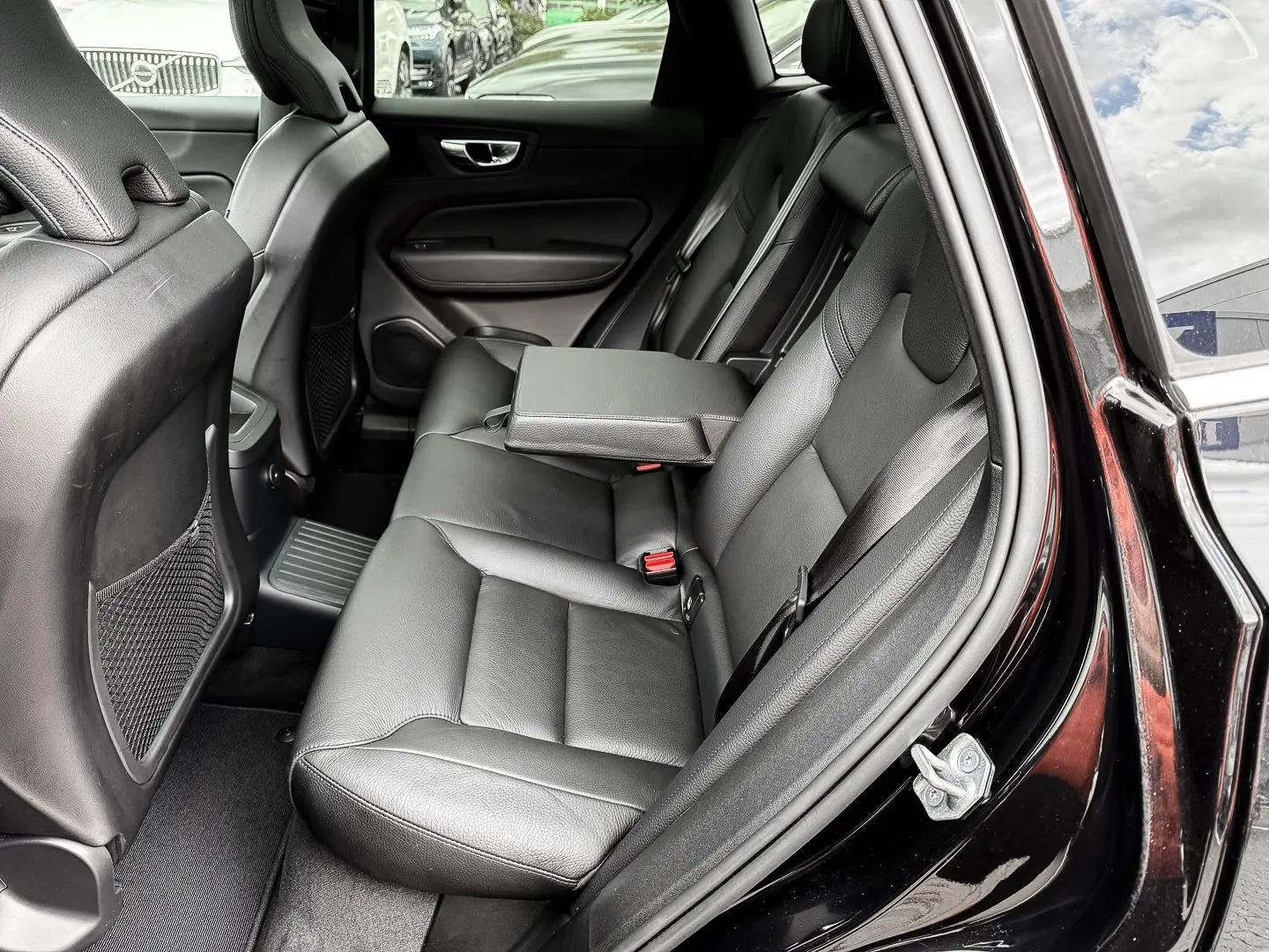 Volvo XC60 Inscription Recharge Plug-In Hybrid AWD T8