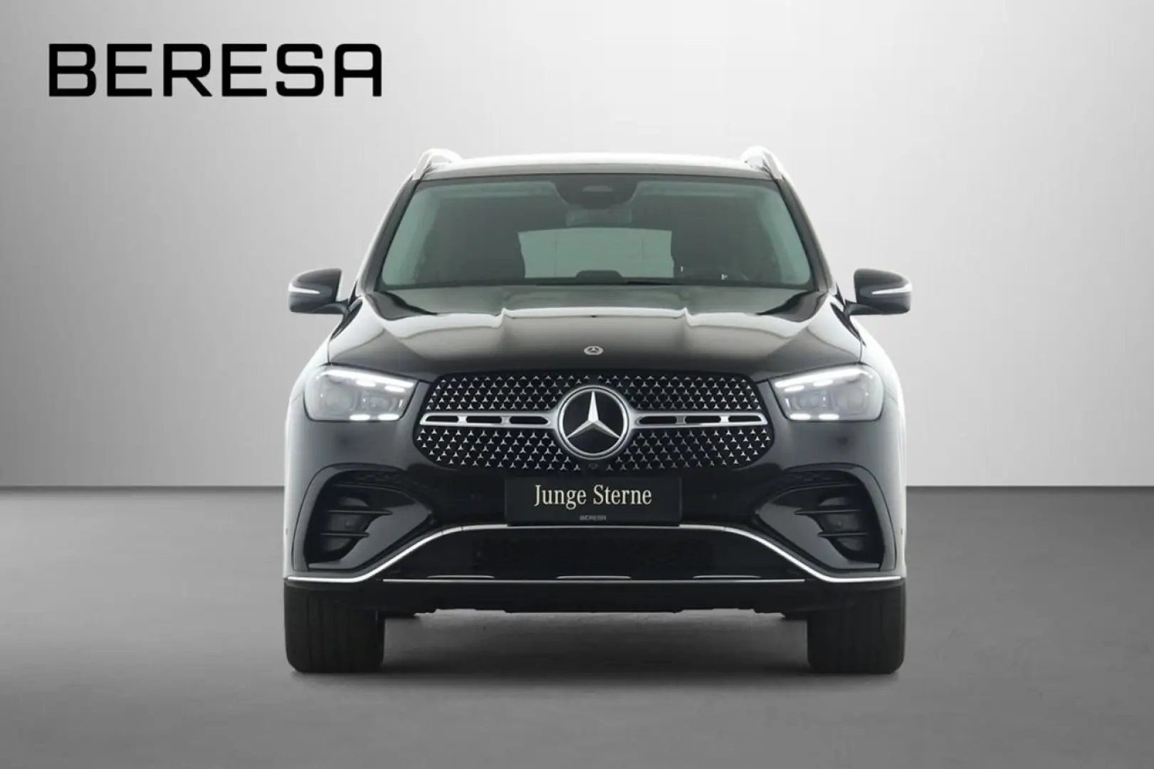 GLE 300 d 4M AMG Pano AHK Airmatic 20 Zoll 360