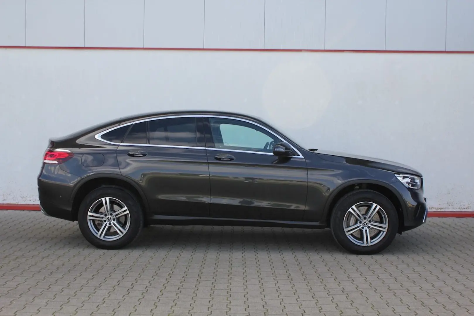 GLC 300 e Coupé Cp. EQ Plug-In Hybrid AHK Apple