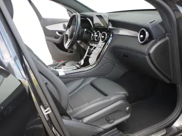 GLC 300 e Coupé Cp. EQ Plug-In Hybrid AHK Apple