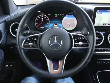 GLC 300 e Coupé Cp. EQ Plug-In Hybrid AHK Apple