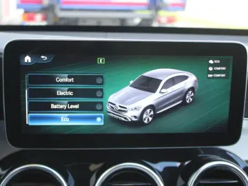 GLC 300 e Coupé Cp. EQ Plug-In Hybrid AHK Apple