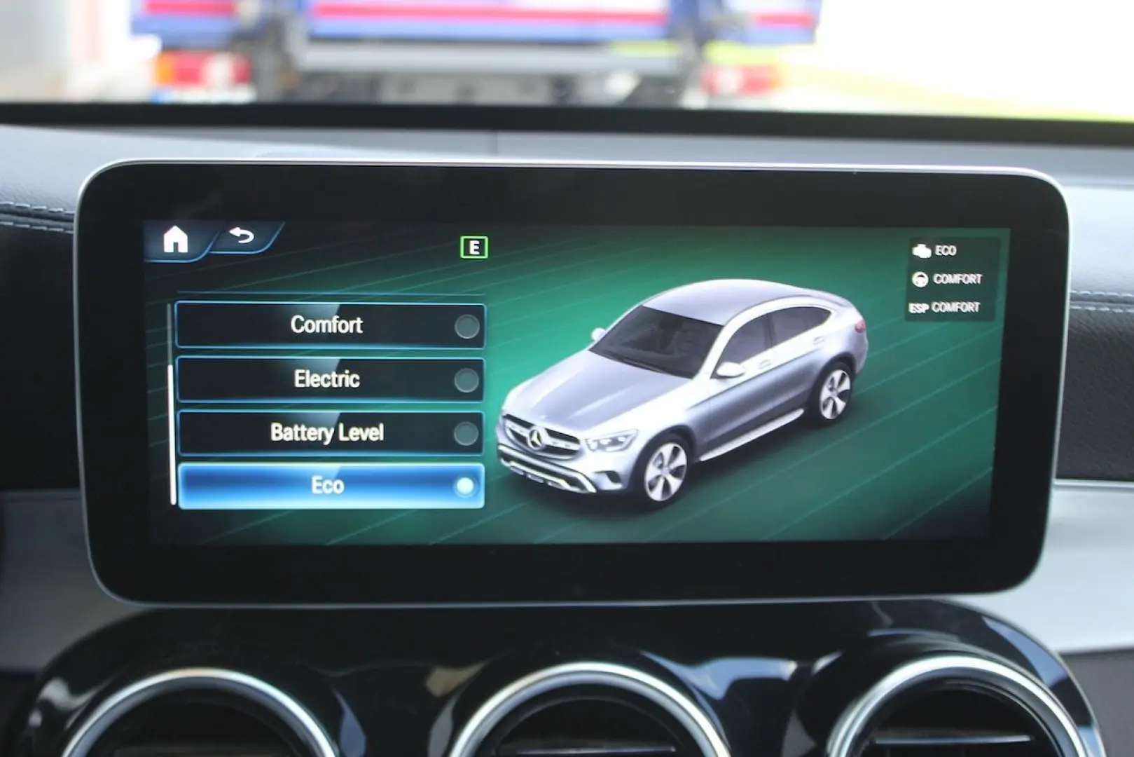 GLC 300 e Coupé Cp. EQ Plug-In Hybrid AHK Apple