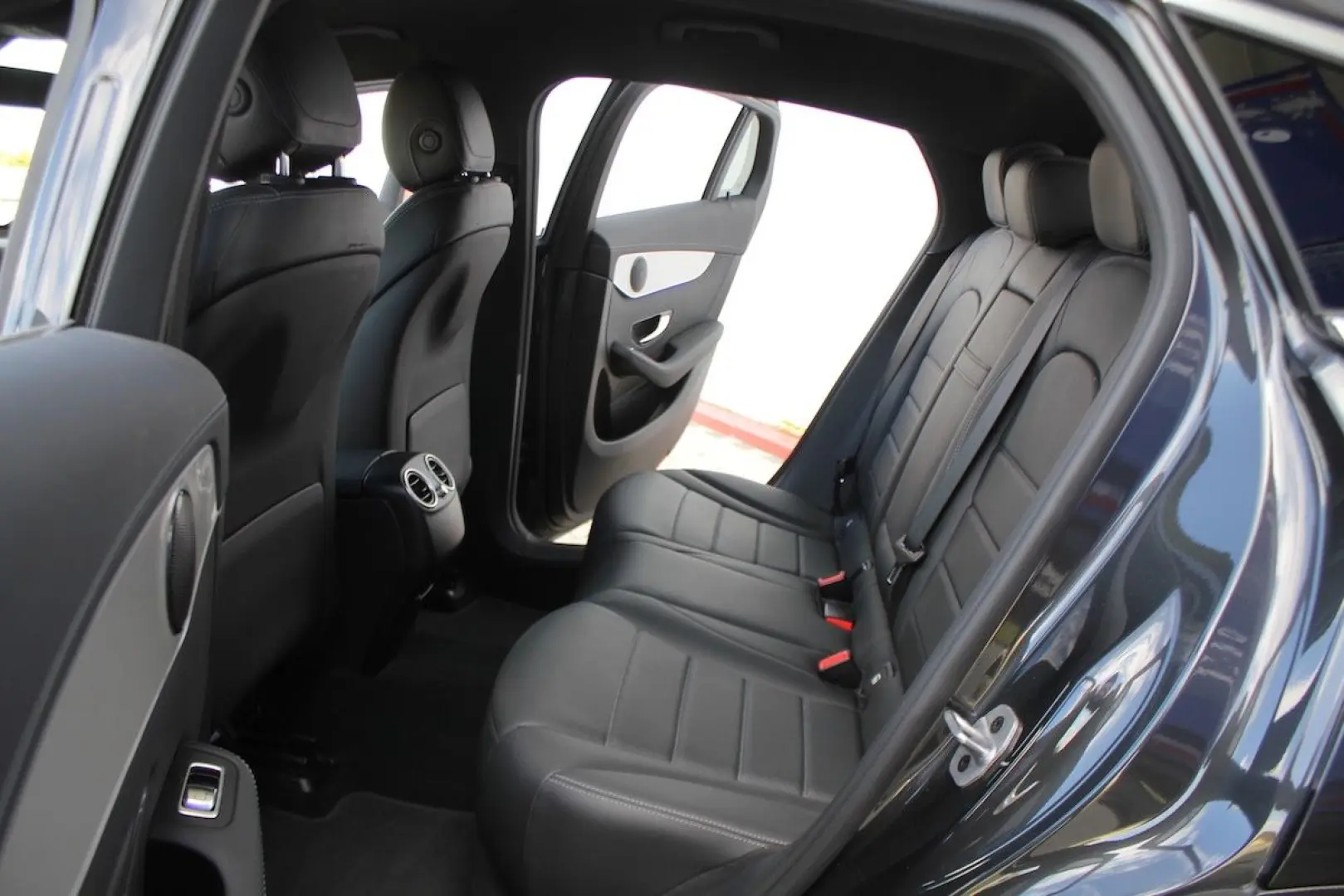 GLC 300 e Coupé Cp. EQ Plug-In Hybrid AHK Apple