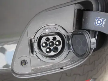 GLC 300 e Coupé Cp. EQ Plug-In Hybrid AHK Apple