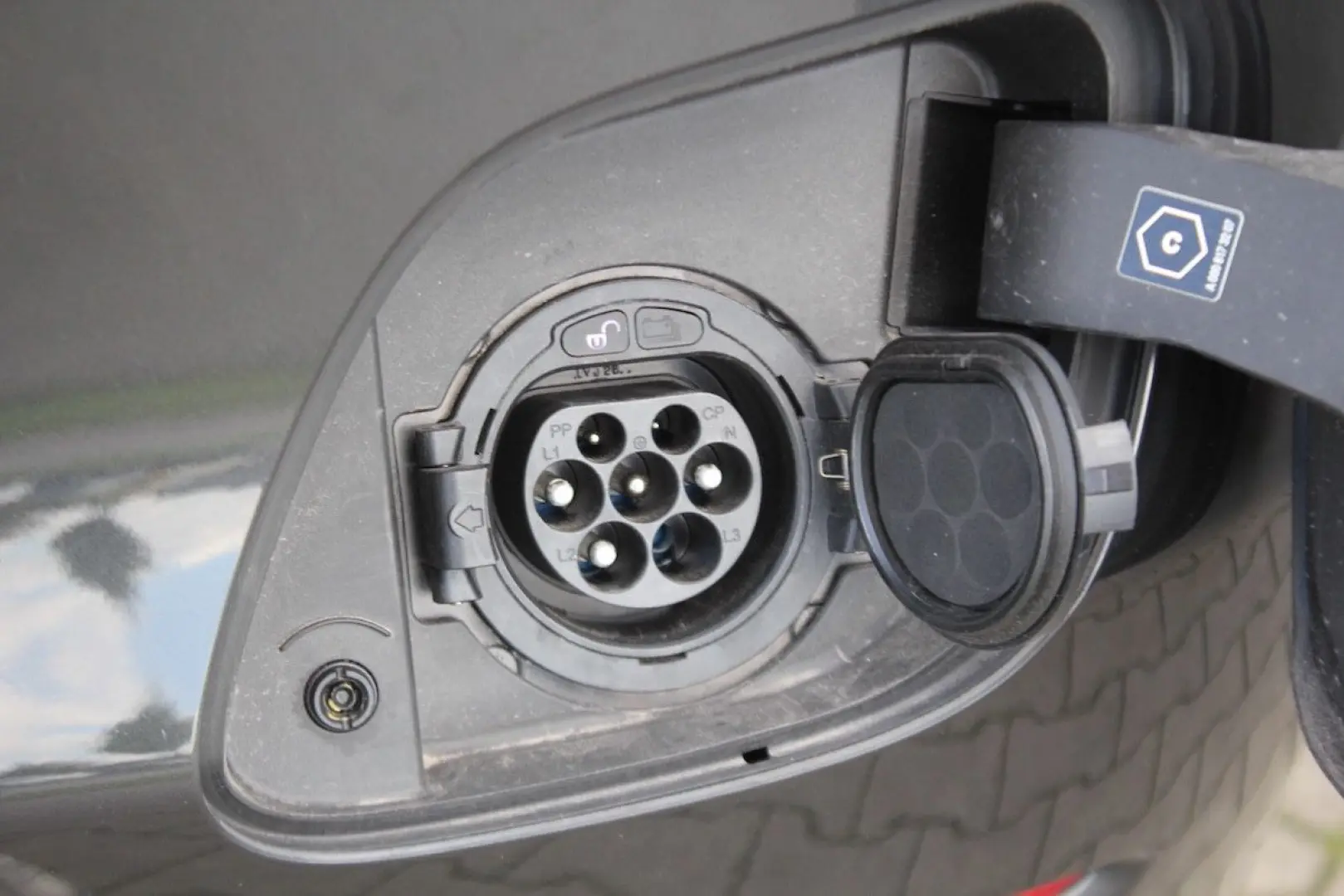 GLC 300 e Coupé Cp. EQ Plug-In Hybrid AHK Apple
